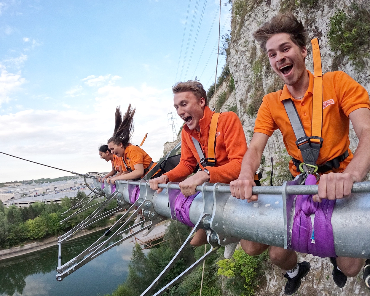 Hangloose bluewater giant swing drop